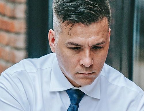 Strategic Guide to Evaluating Job Offers Like a Market Investment